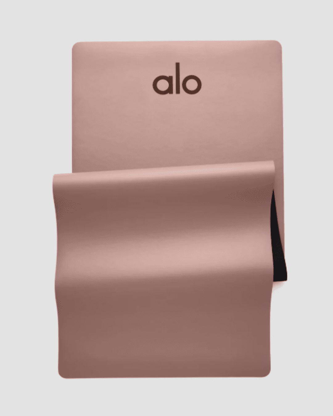 Alo Yoga Outfit & Accessories