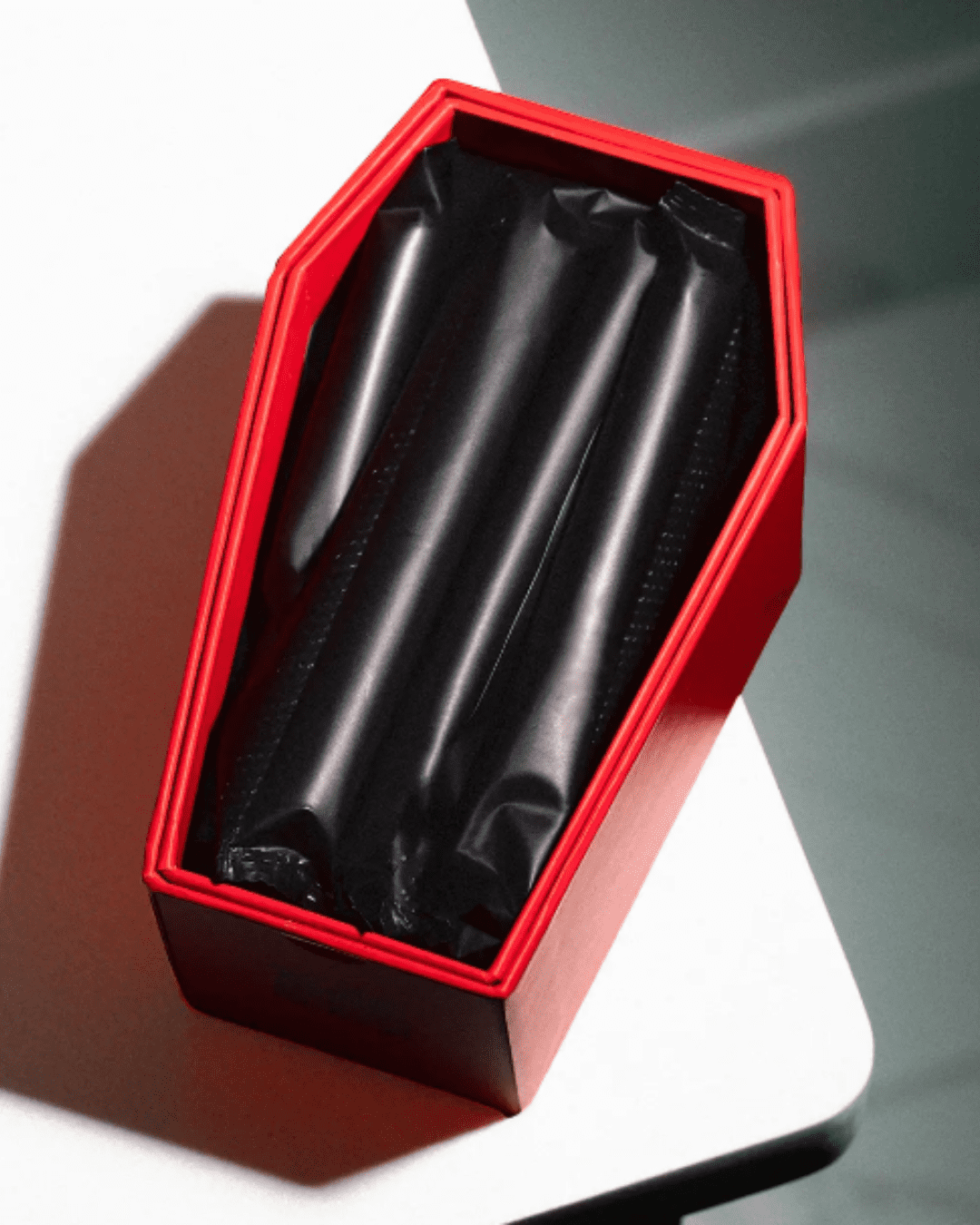 Vampons Regular Absorbency part of the blood and glamour blog post.