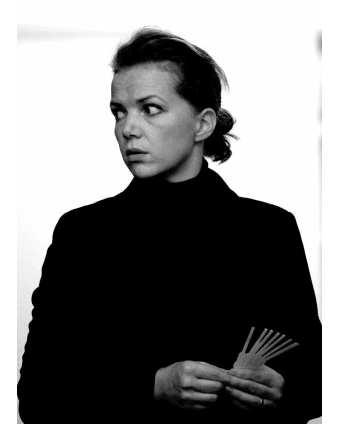 Perfumer Amélie Bourgeois is a perfumer in this fall self-care guide.