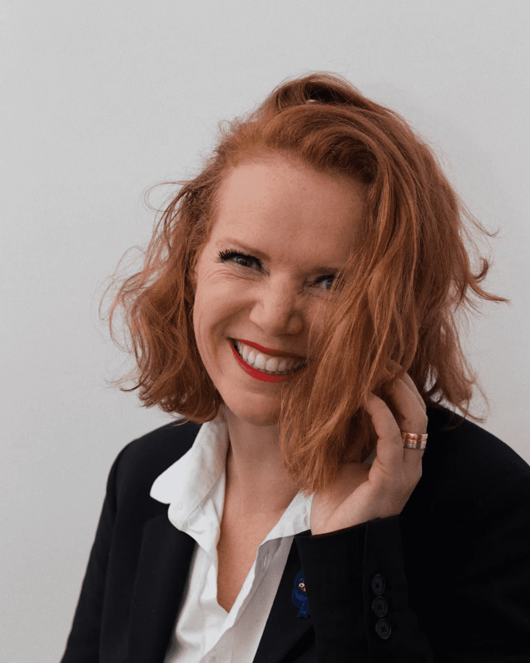 Perfumer Amélie Bourgeois is a perfumer in this fall self-care guide.