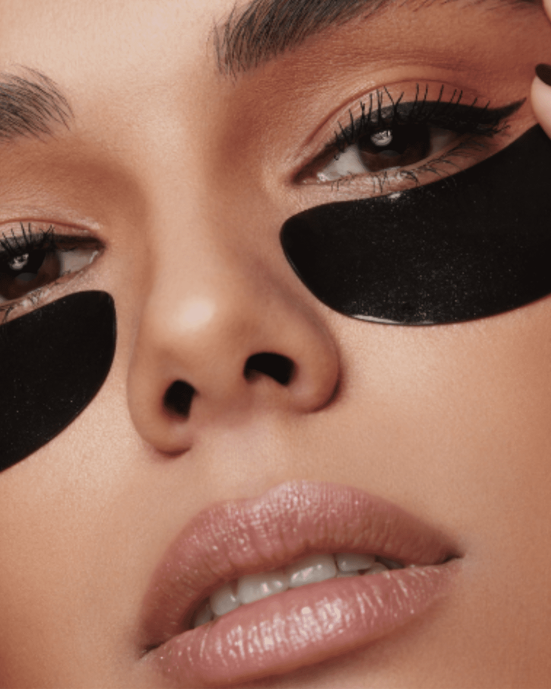 Rodial Snake Jelly Eye Patches. Part of the fall self-care & beauty guide.