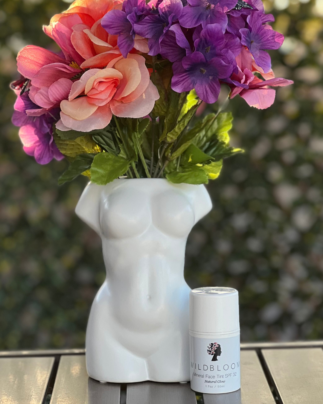 Wildbloom Skincare: Mineral Face Tint SPF 32