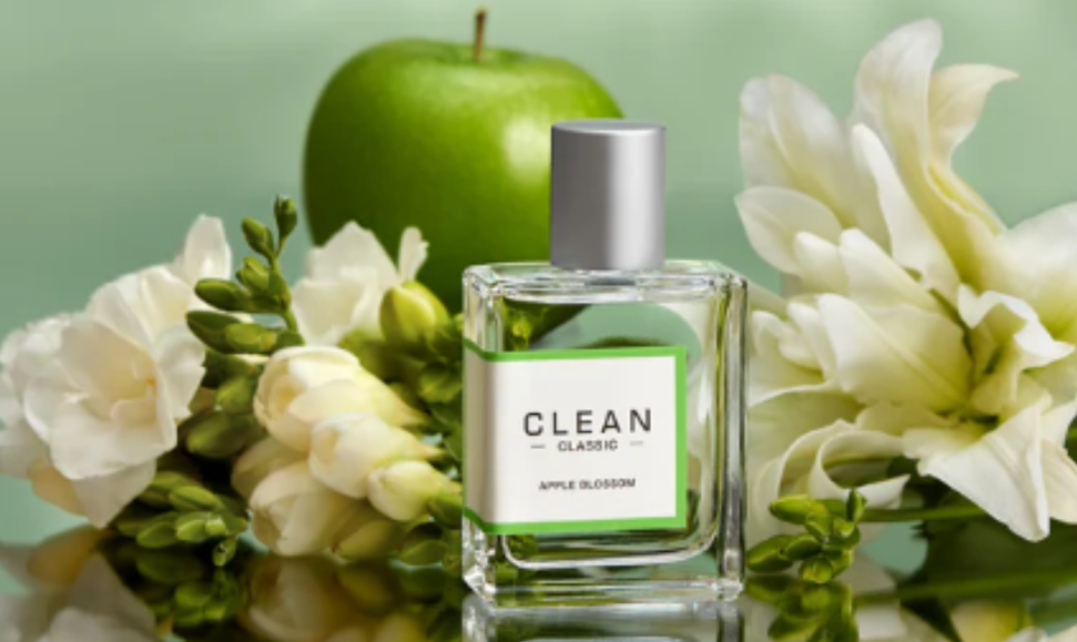 Clean Classic Apple Blossom Perfume
